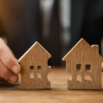 Successioni immobiliari e comproprietà: come comportarsi con una casa ereditata
